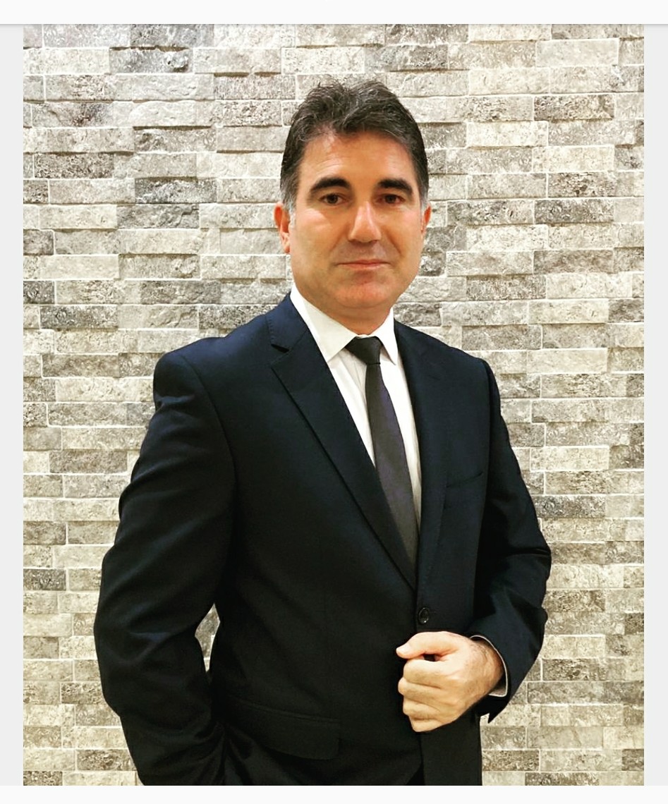 SEN BENİM KİM OLDUĞUMU BİLİYOR MUSUN?